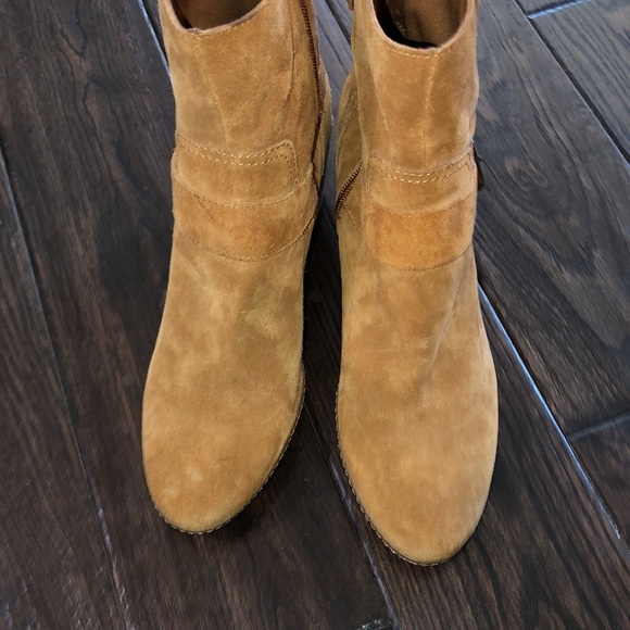 Anne Klein tan leather boots size 9 - Picture 6 of 9